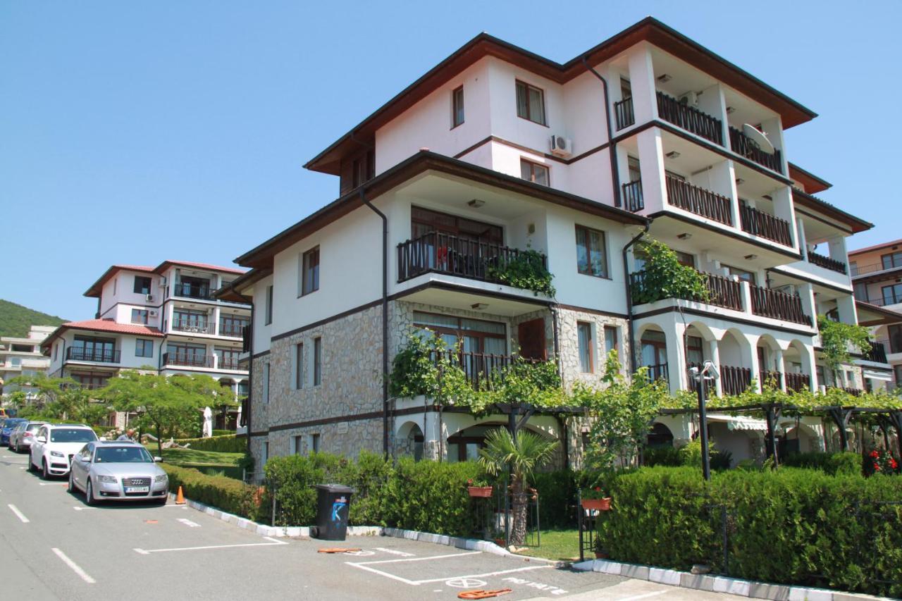Bademite Apartments 스베티 블라스 외부 사진