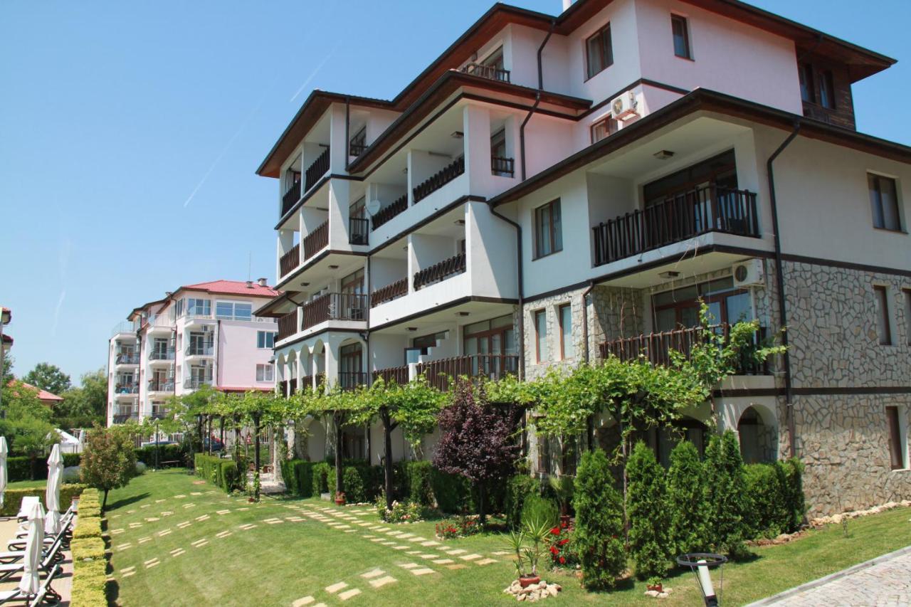 Bademite Apartments 스베티 블라스 외부 사진