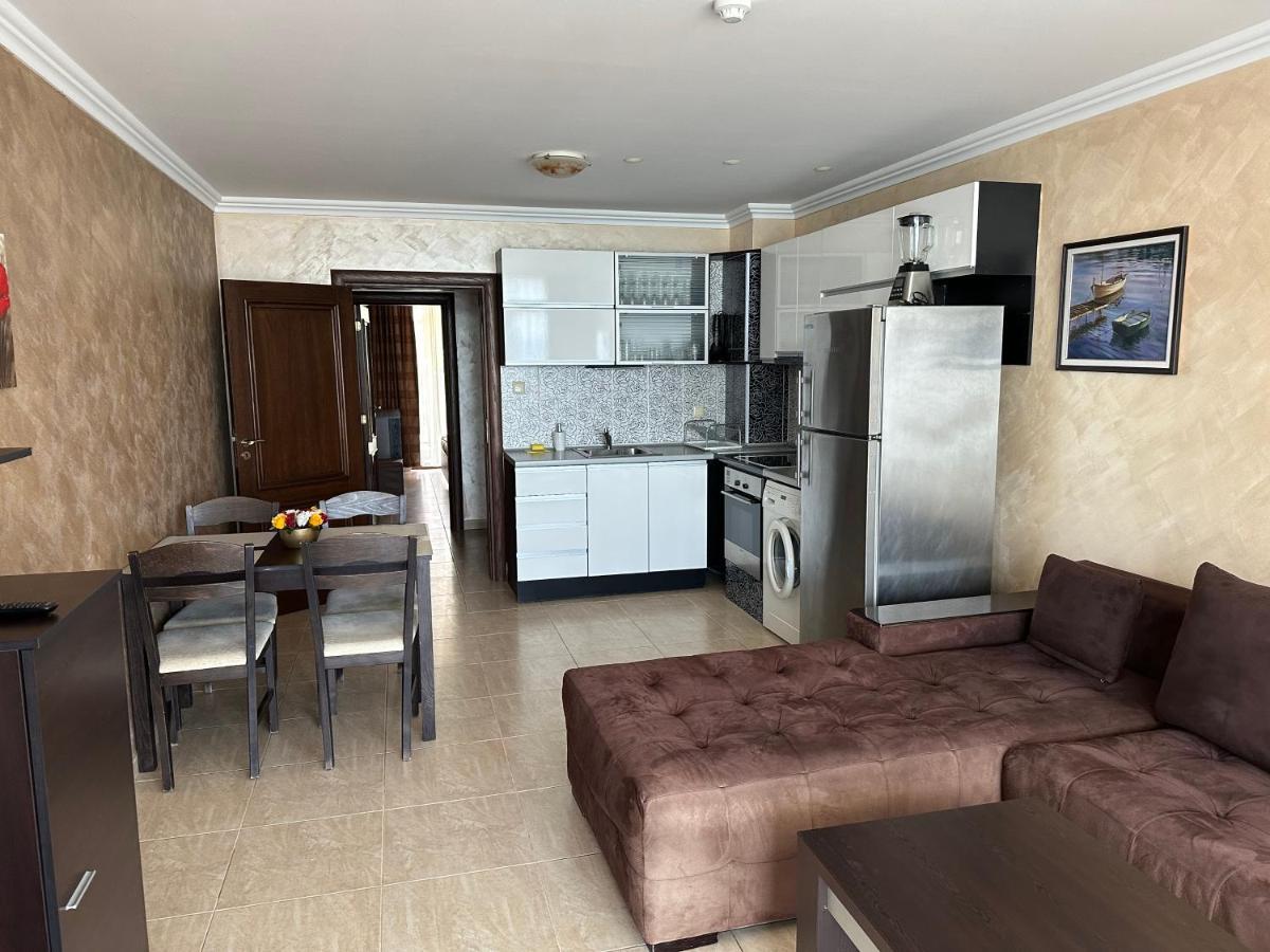 Bademite Apartments 스베티 블라스 외부 사진