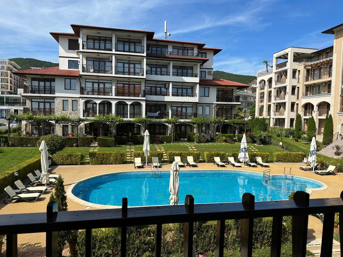 Bademite Apartments 스베티 블라스 외부 사진